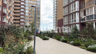 2-кімнатна квартира 65.6 м² . Підходить під програму єВіднов