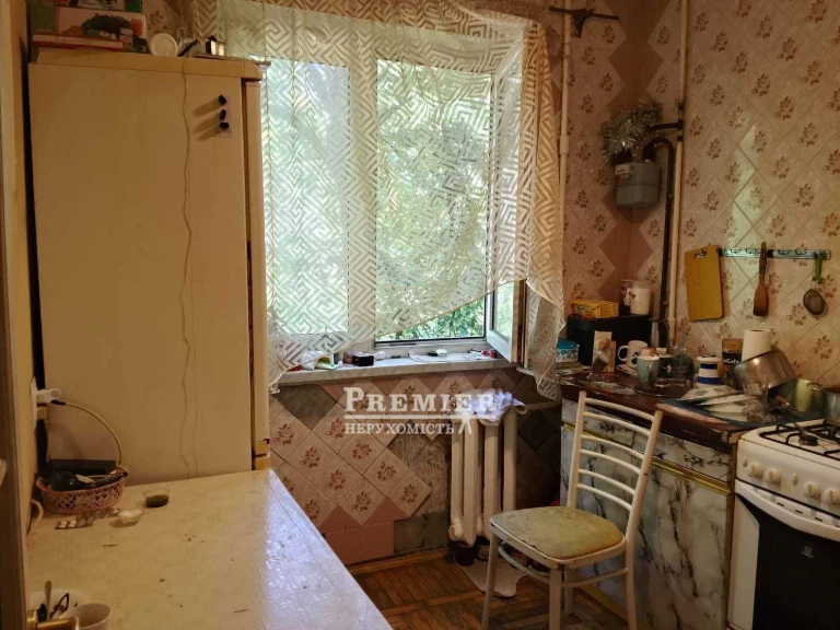 1 кімнатна 35м2 Черемушки Терешкової Гайдара