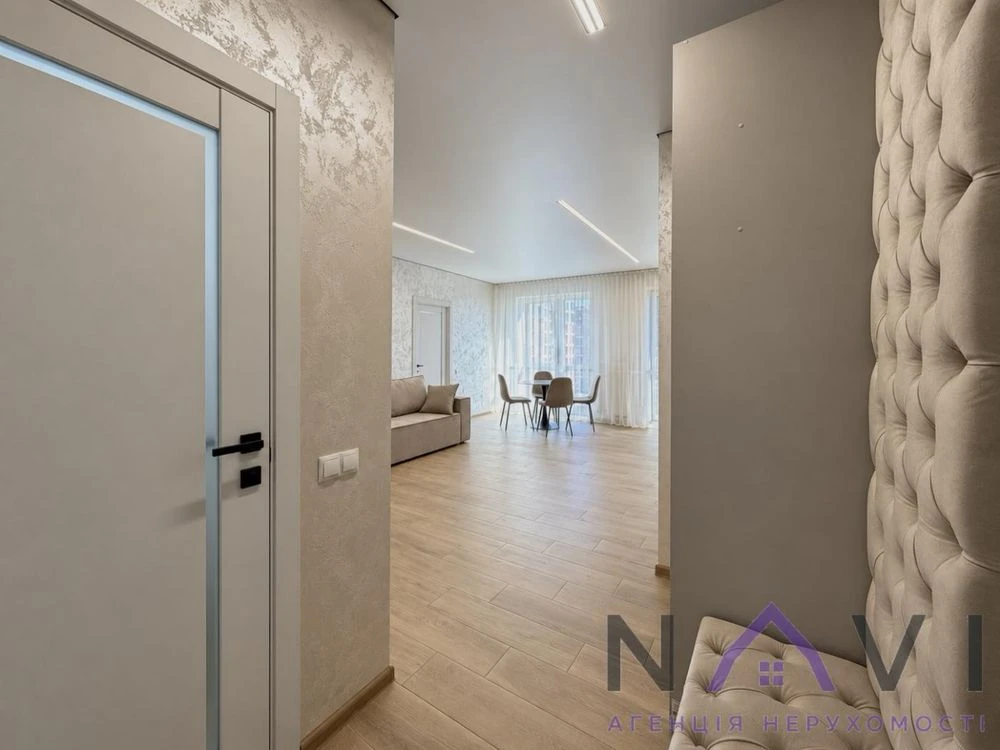 Продаж 2,5 кімнатної квартири + комора 7м2 | ЖК West Towers