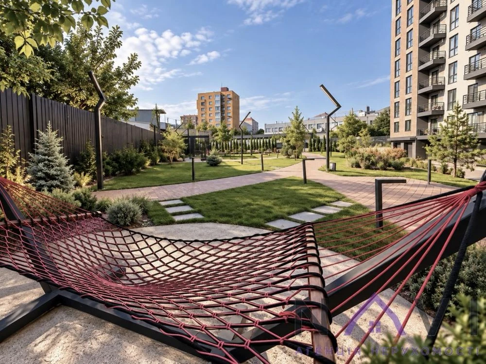 Продаж 2,5 кімнатної квартири + комора 7м2 | ЖК West Towers