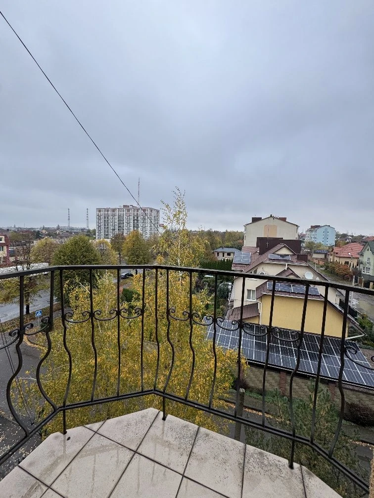 Продаж 3 кімнатної квартири
