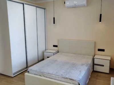 Квартира. Київ, Олеся Бердника вул.