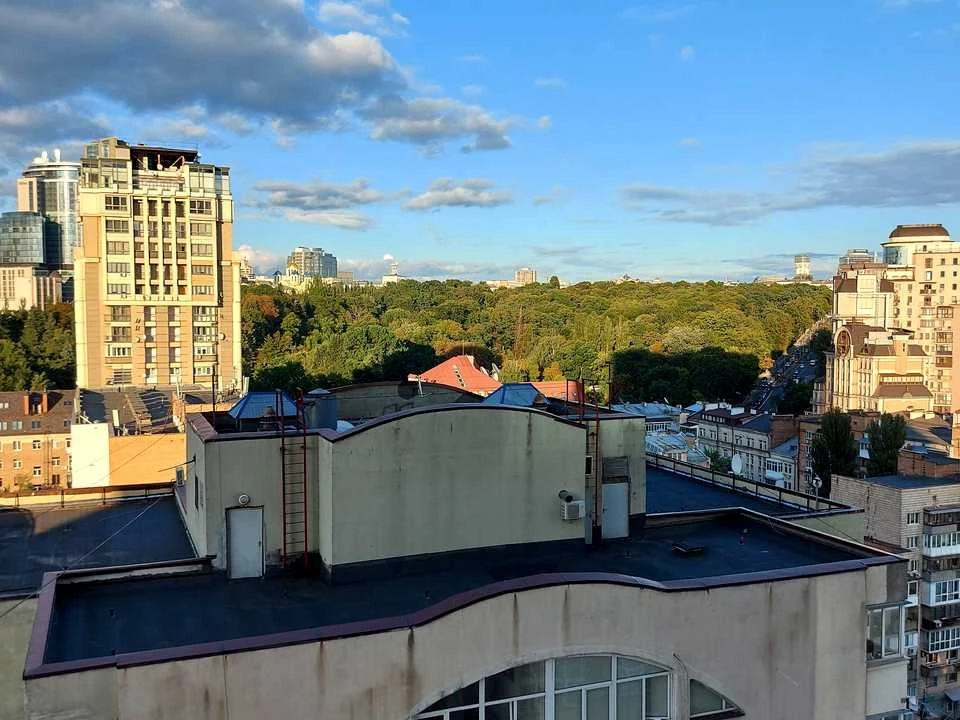 Квартира. Київ, Саксаганського вул.