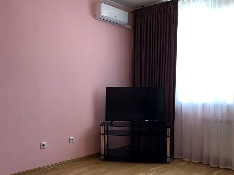 Квартира. Київ, Єлизавети Чавдар вул.