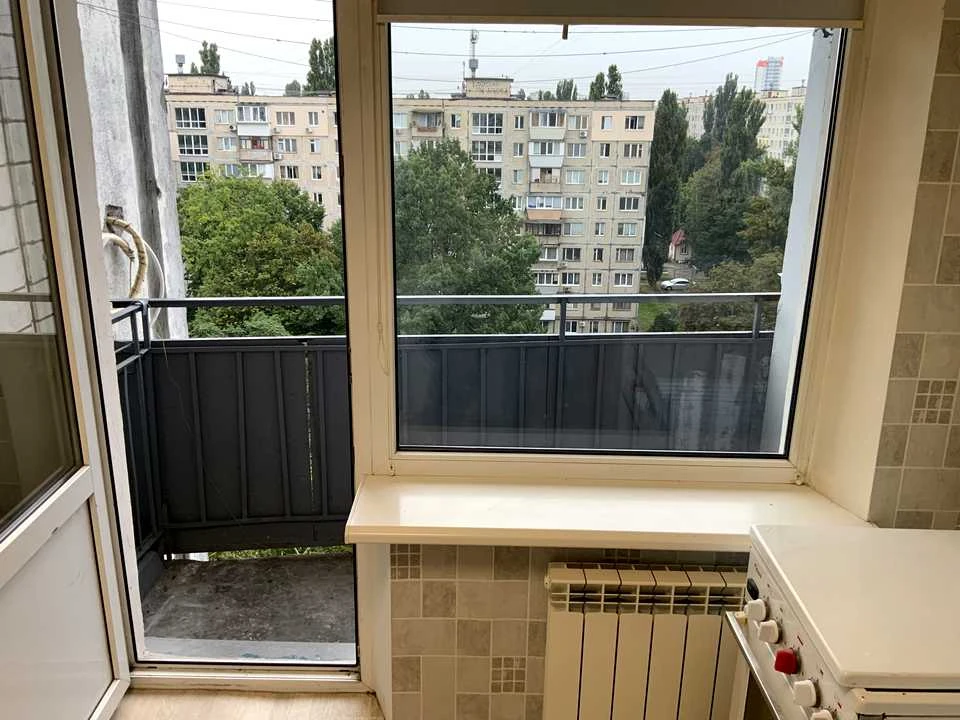 Квартира. Київ, Миколи Руденка бульв.