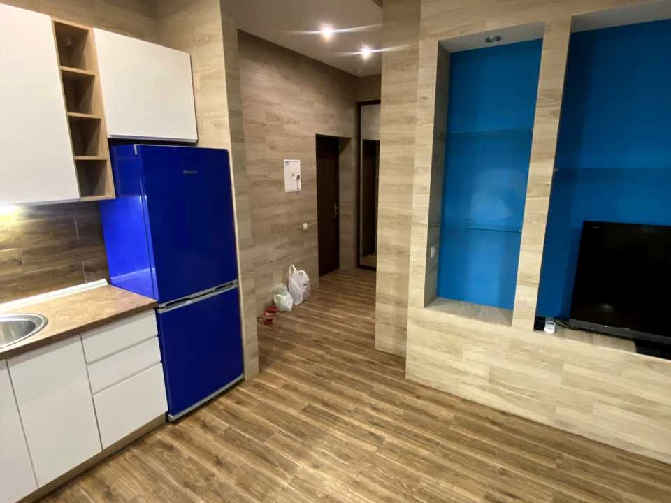 Квартира. Київ, Деміївська вул.
