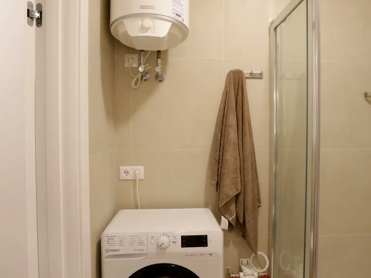 Оренда квартири 1-кімн. 35 м² 2/5 пов.