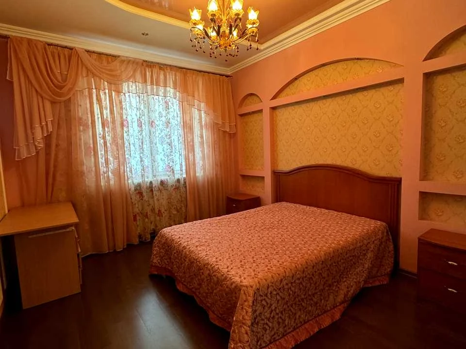 Квартира. Київ, Левка Лук'яненка вул.