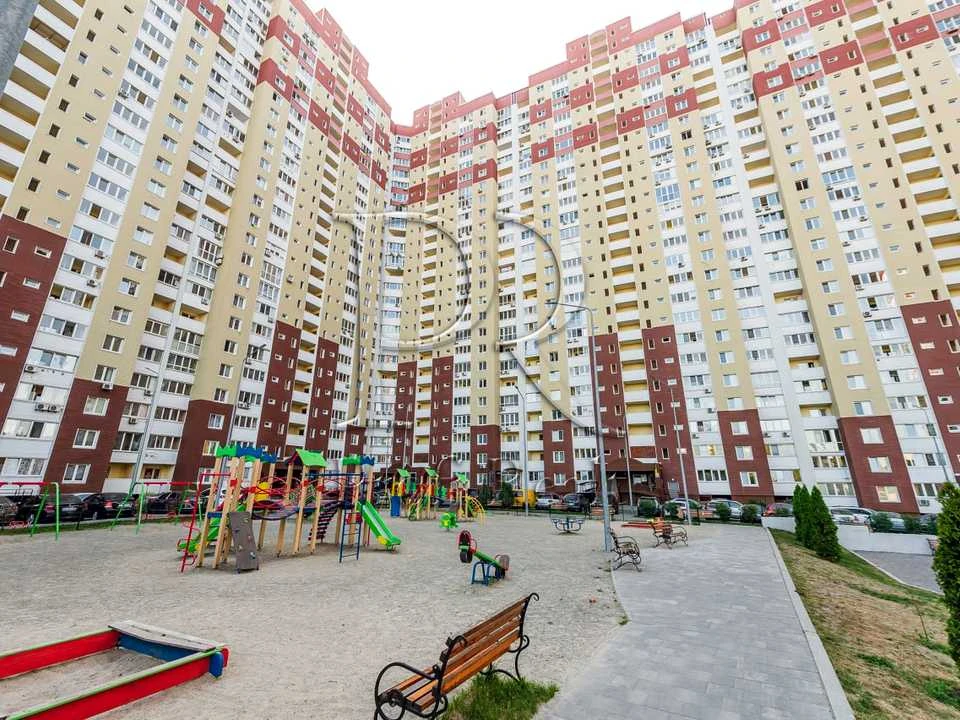 Квартира. Київ, Ясинуватський пров.