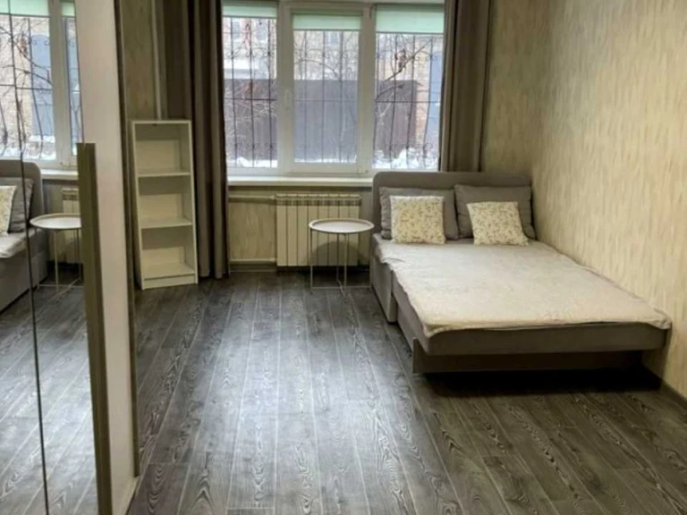 Квартира. Київ, Солом'янська вул.