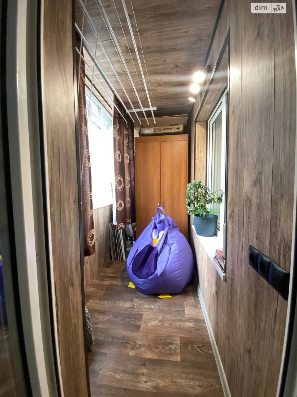 Довгострокова Оренда Квартира Червоний Камінь