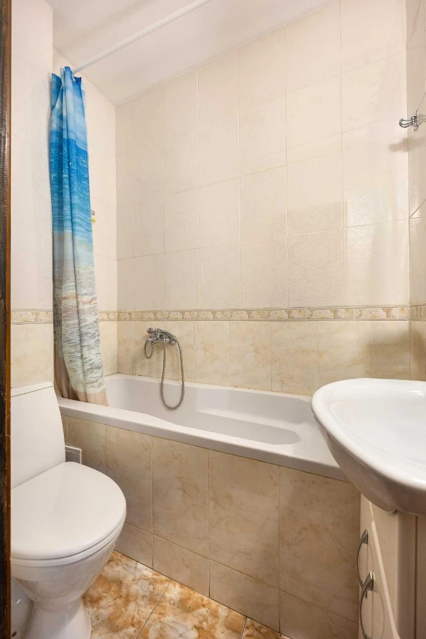 Продаж /1 Квартира / євроремонт/ Леонтовича 15/ Австрійський