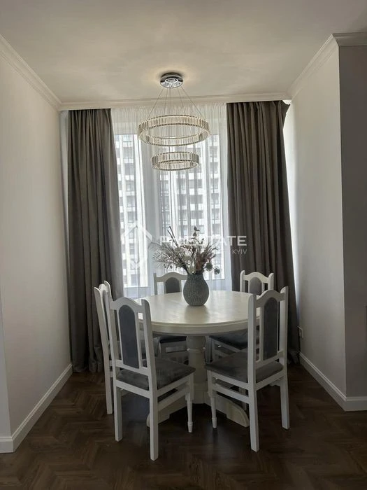 3-room apartment for sale in the residential complex Seven, Dniprovska naberezhna, 18A