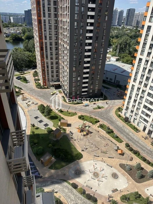 3-room apartment for sale in the residential complex Seven, Dniprovska naberezhna, 18A