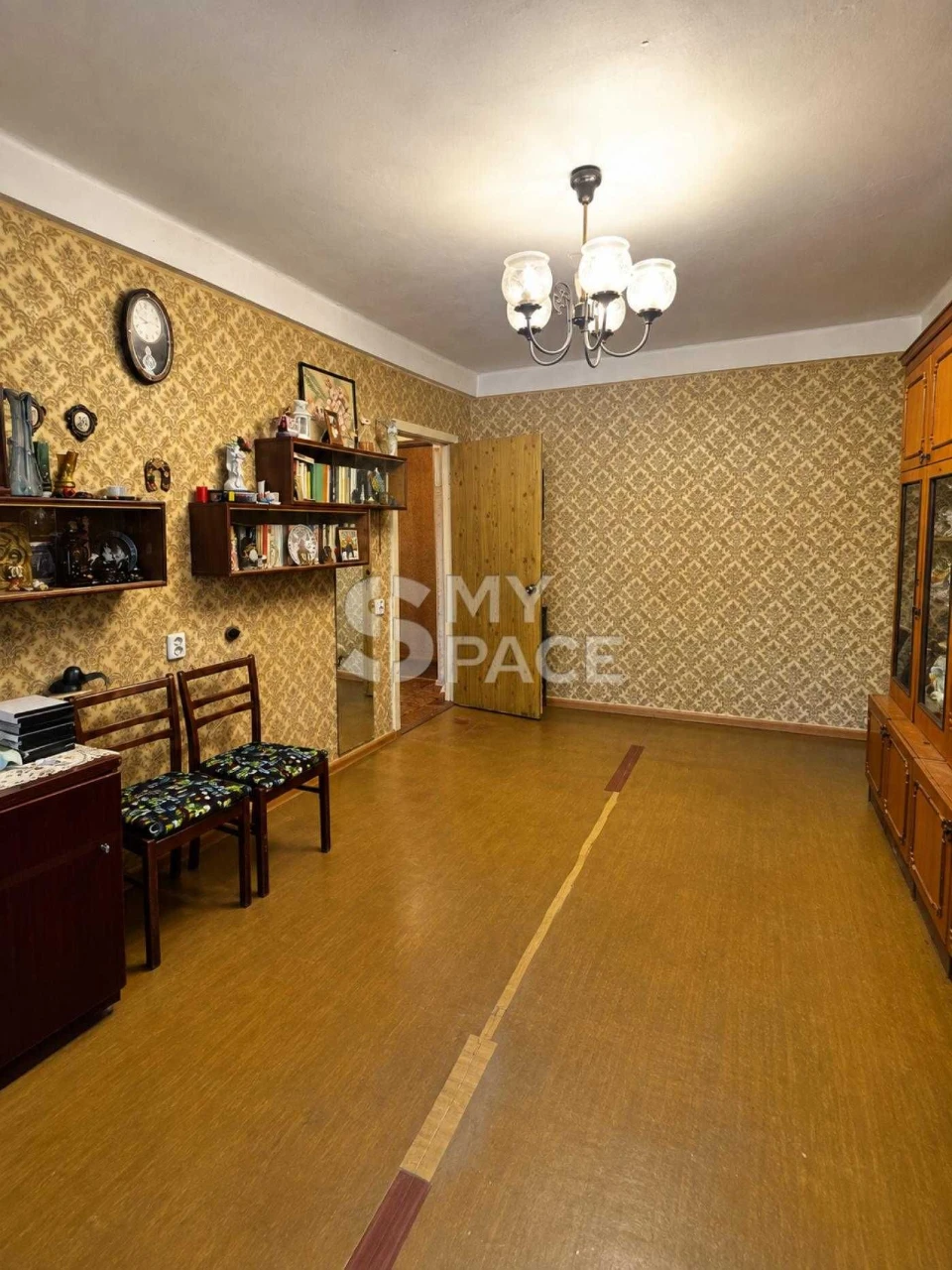 Лісовий масив, Кубанської України, 3к, 71м.кв