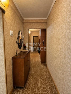 Лісовий масив, Кубанської України, 3к, 71м.кв