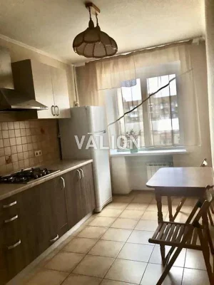 Продаж 2-к квартири Бутишів провулок 17