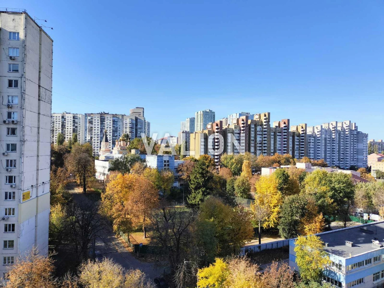 Продаж 3к. квартири вул. Скрипника,7 Солом’янський район