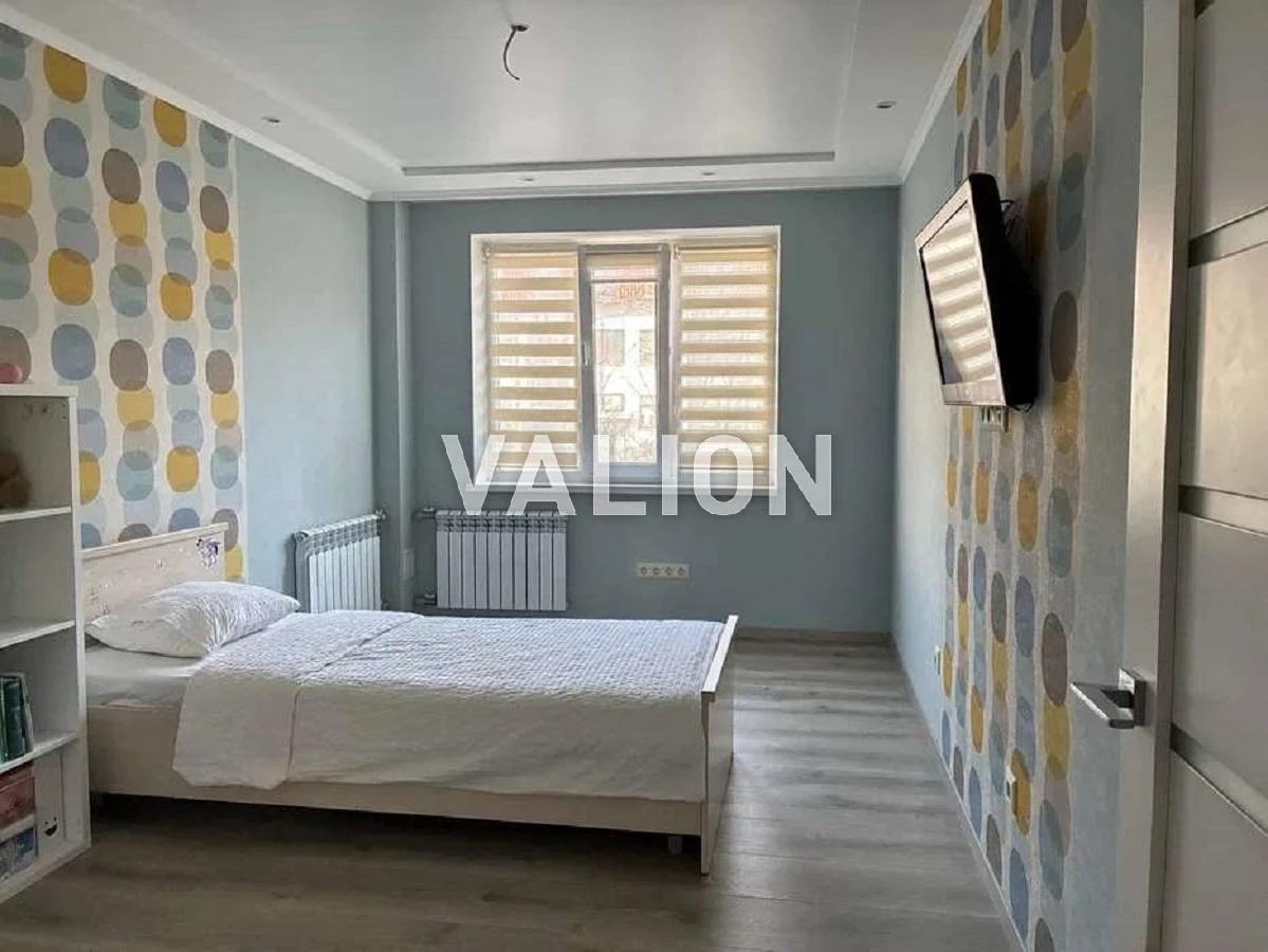 Продам 3к квартиру з ремонтом, Оболонь, вул. О. Архіпенка 10