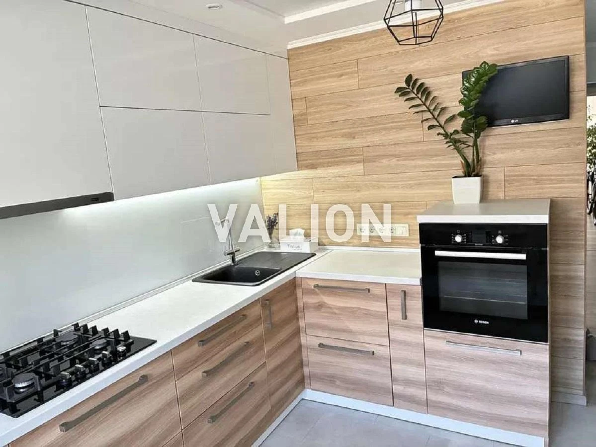 Продам 3к квартиру з ремонтом, Оболонь, вул. О. Архіпенка 10