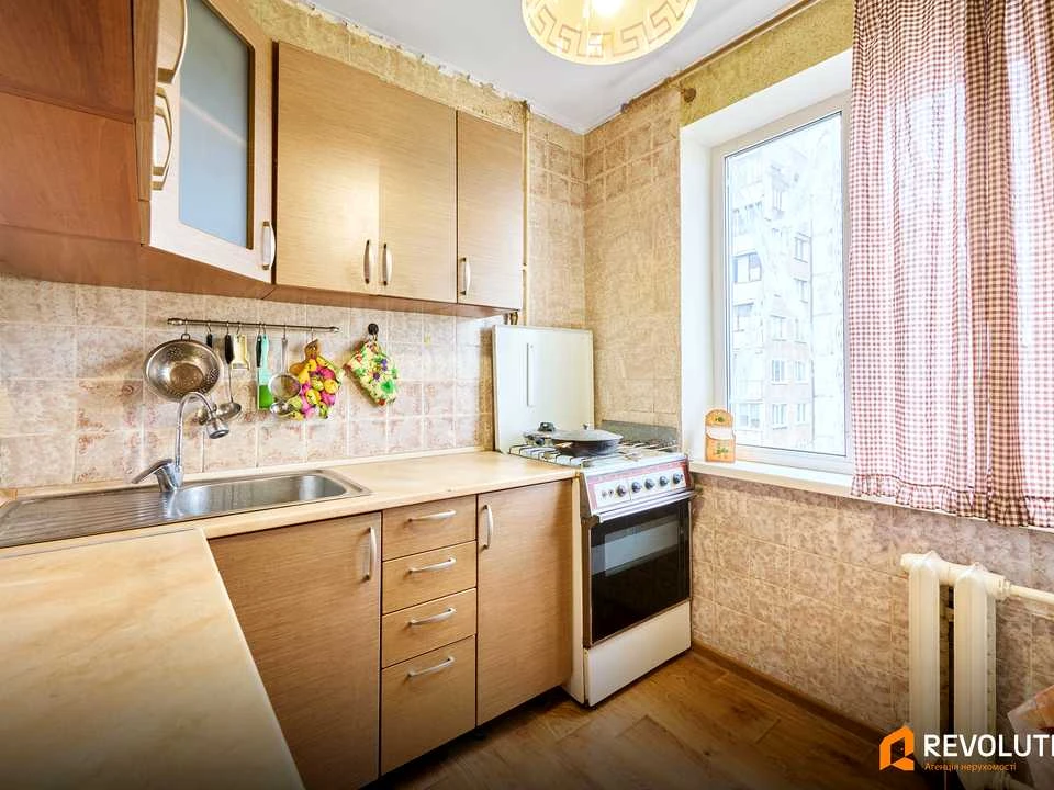 Квартира. Київ, Георгія Гонгадзе просп.