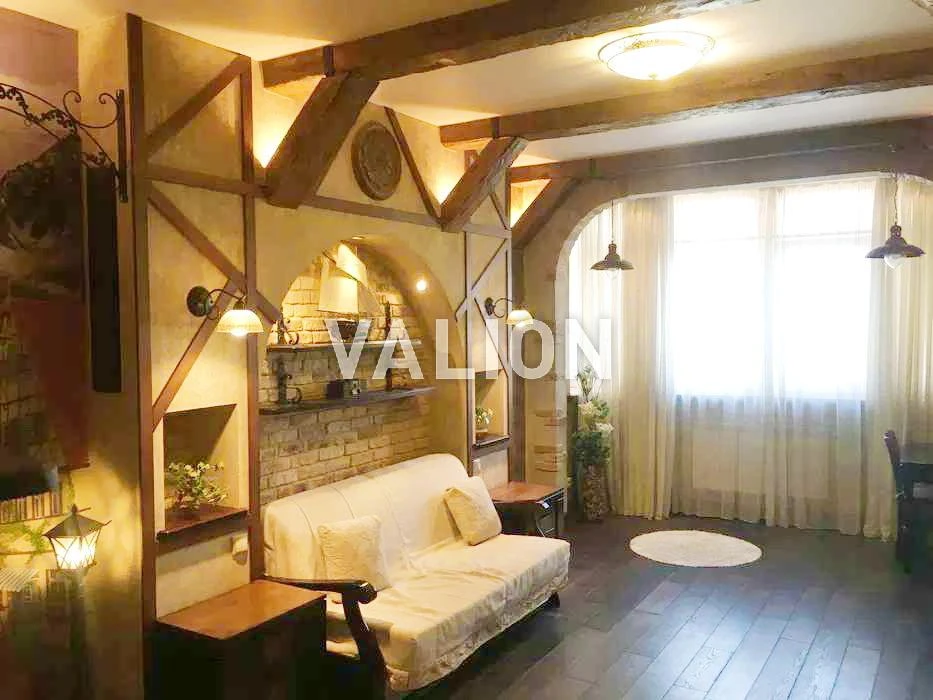 Продам 1к квартиру, Центр Києва, авторський ремонт, вул. Дми