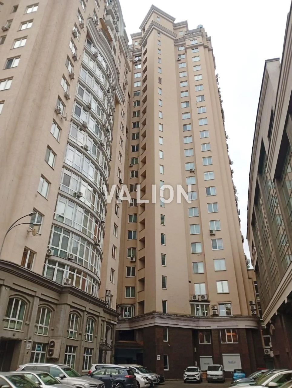 Продам 1к квартиру, Центр Києва, авторський ремонт, вул. Дми