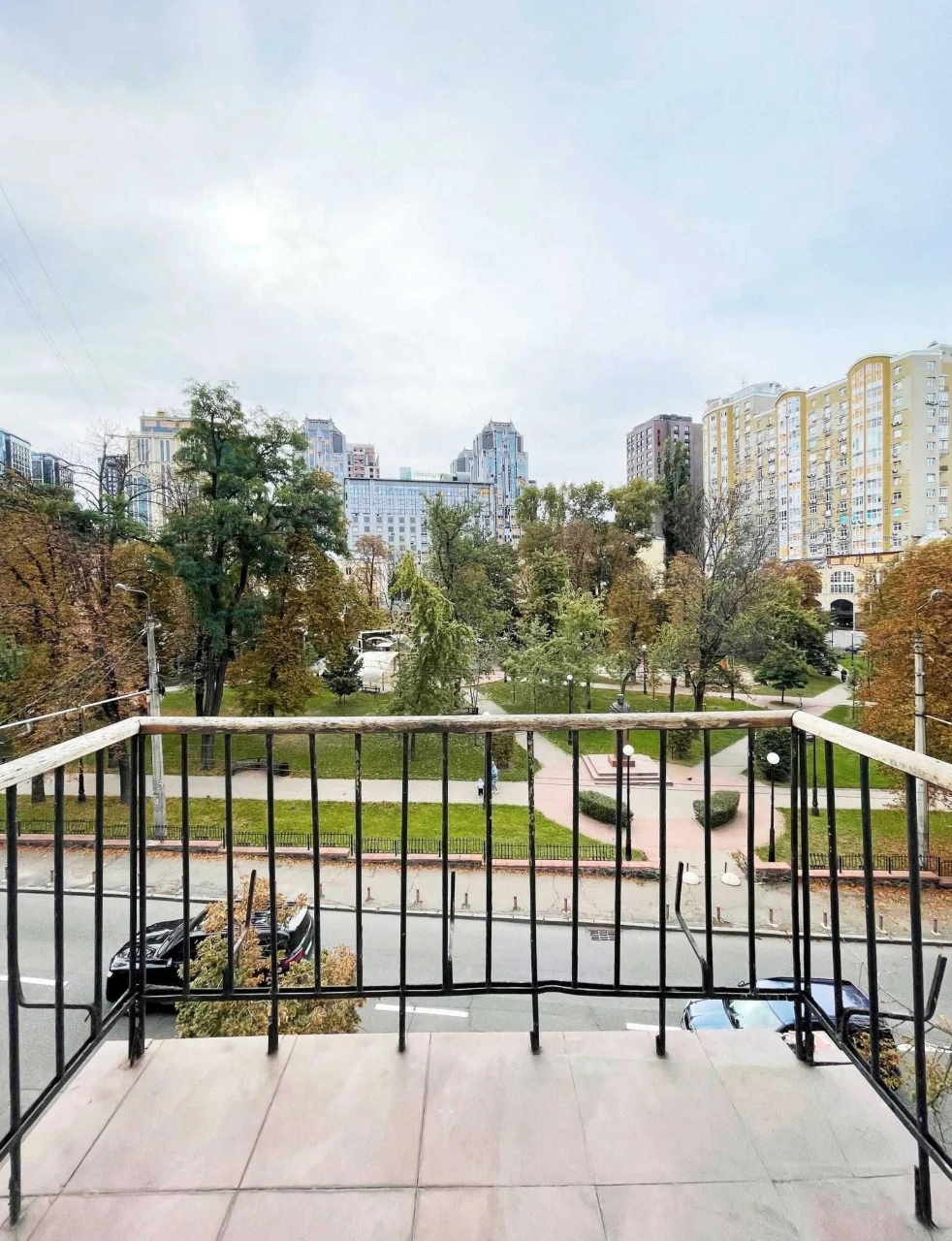 Продам 2-кімн. Федорова Івана вул. 10, 56 м.кв