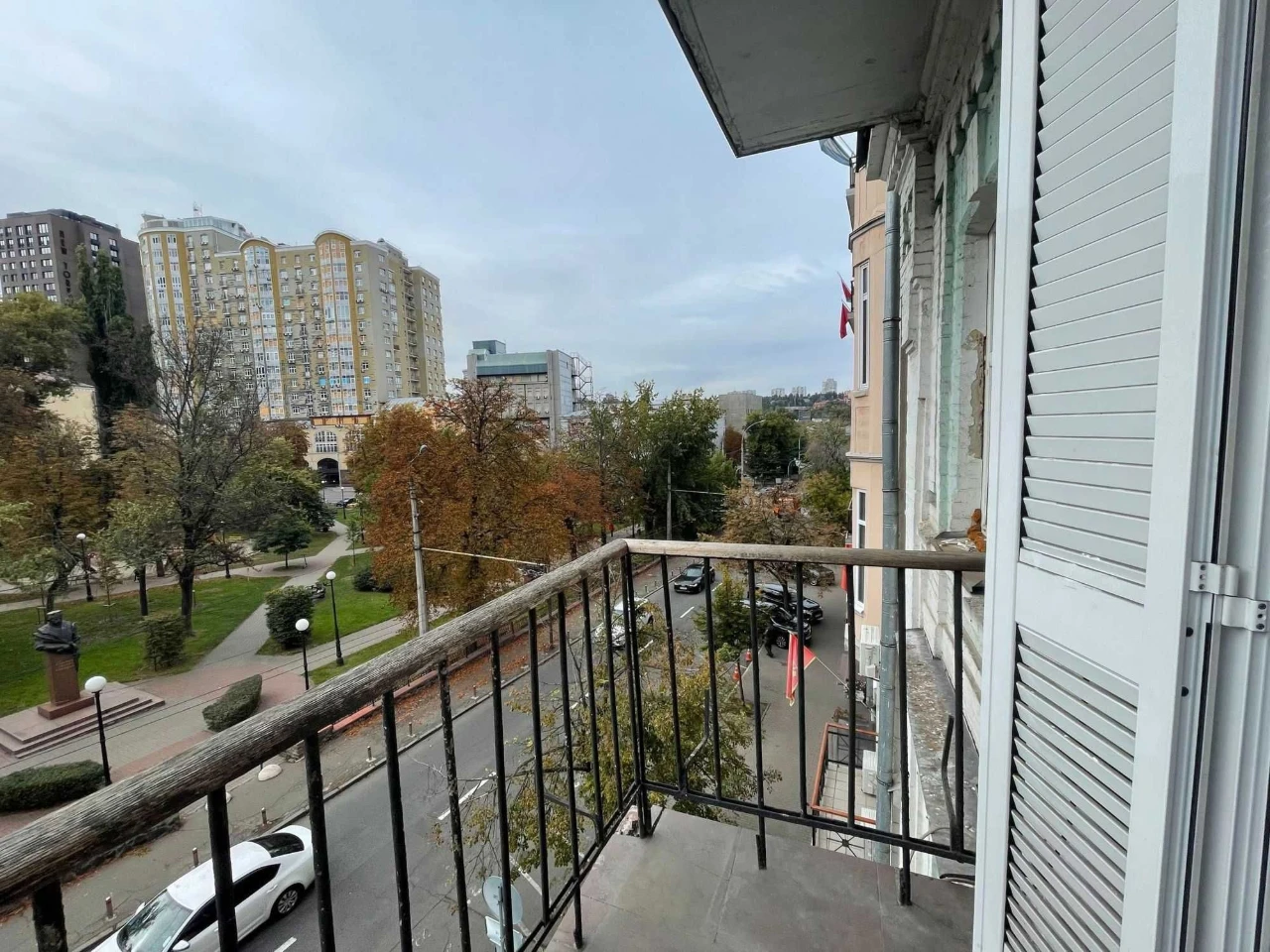 Продам 2-кімн. Федорова Івана вул. 10, 56 м.кв
