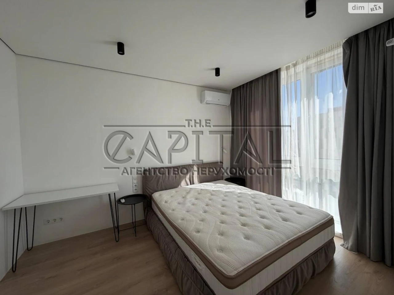 Продаж Квартира Дарницький