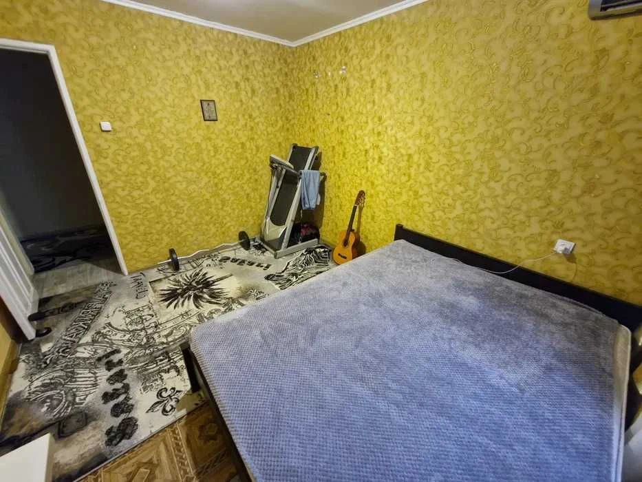 Продам просторную 3-к квартиру на проспекте Мира Левобережны