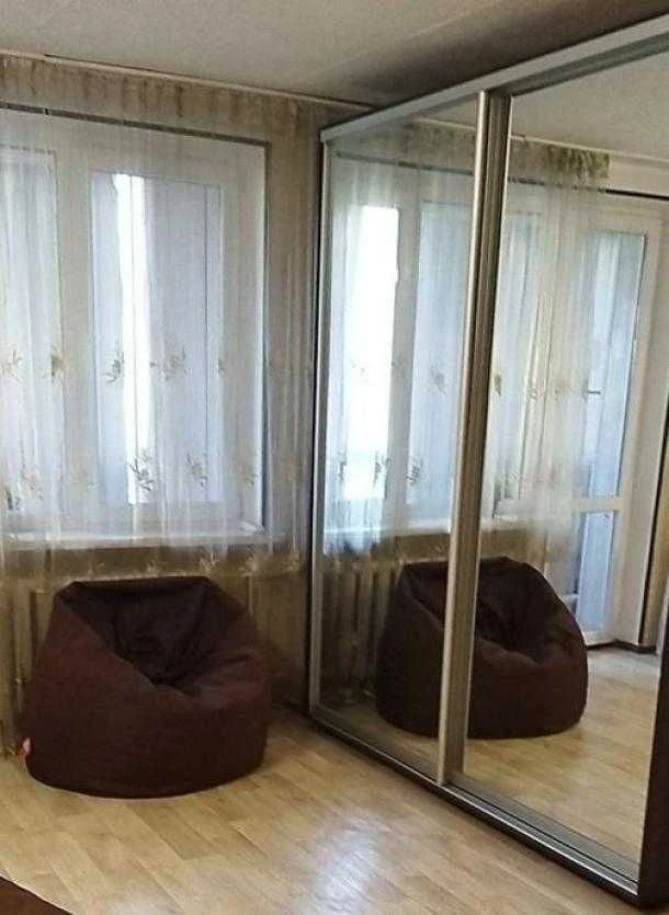 Продам 2 комнатную квартиру на Холодной Горе