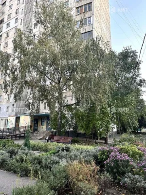 3к. 69м2 ХТЗ, Рогань, Мохначанская ул. 81, RE-138532 -  Прод