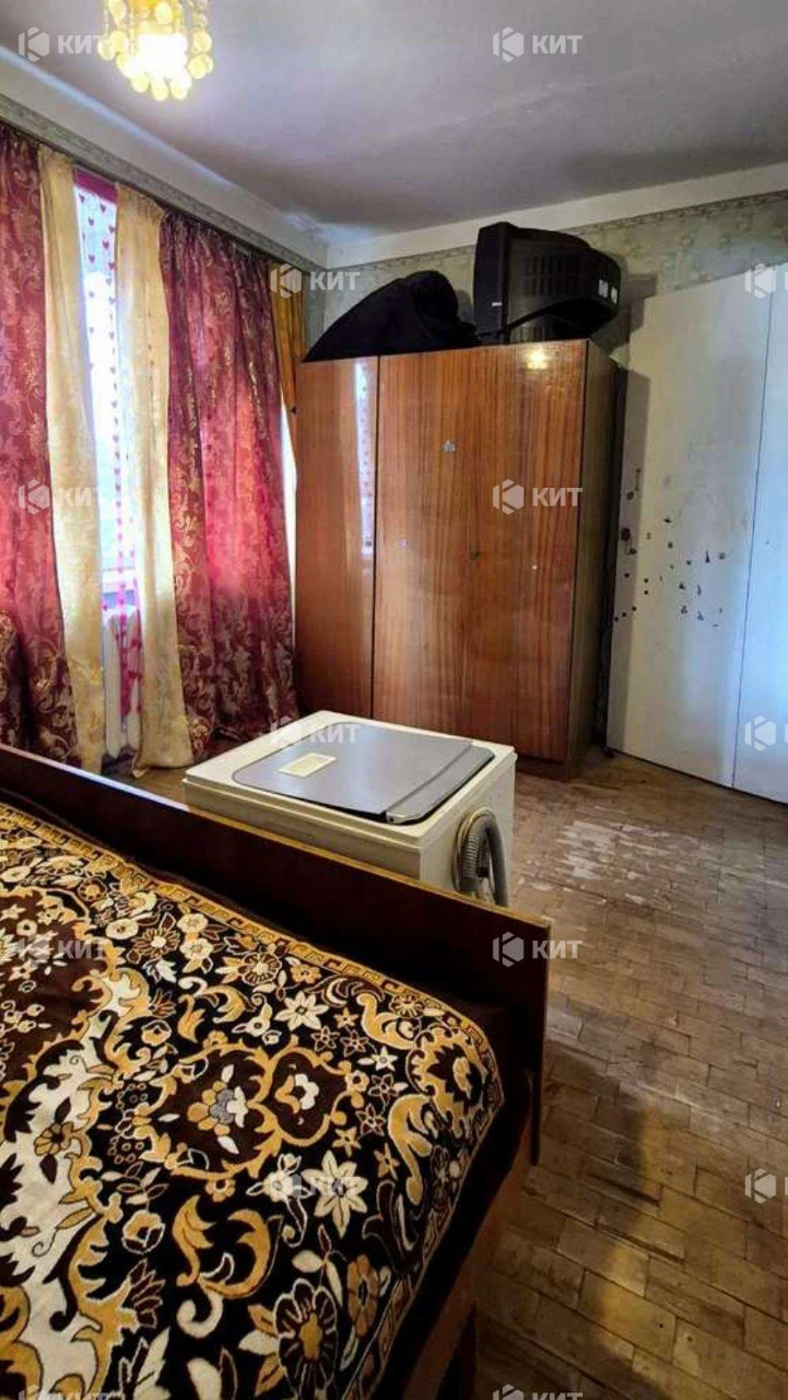 3к. 50м2 ХТЗ, м. Индустриальная, Александровский пер. 116, R