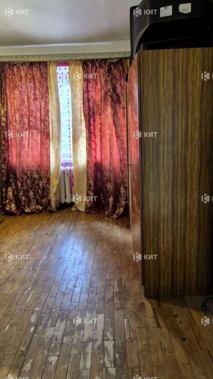 3к. 50м2 ХТЗ, м. Индустриальная, Александровский пер. 116, R