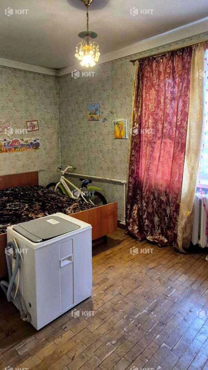 3к. 50м2 ХТЗ, м. Индустриальная, Александровский пер. 116, R