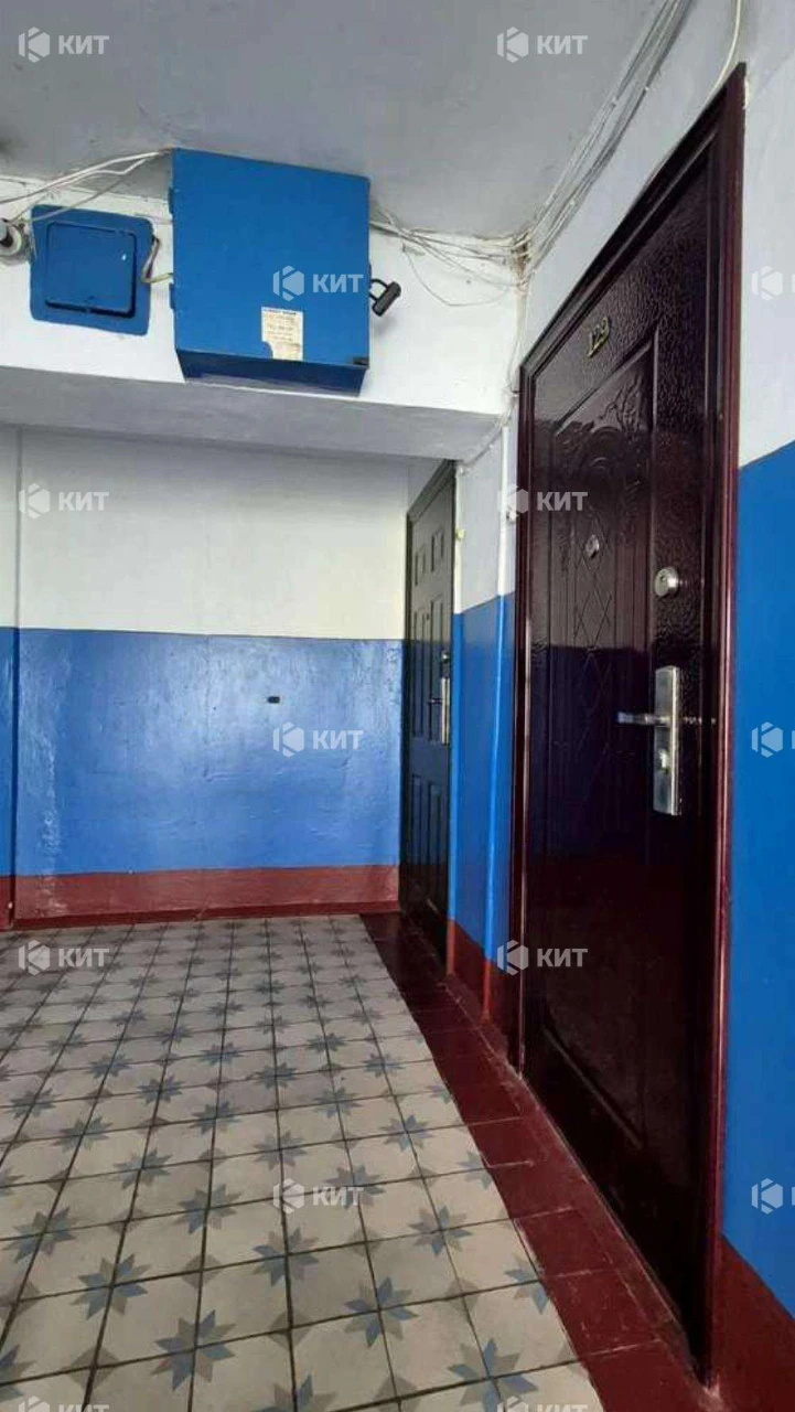 3к. 50м2 ХТЗ, м. Индустриальная, Александровский пер. 116, R