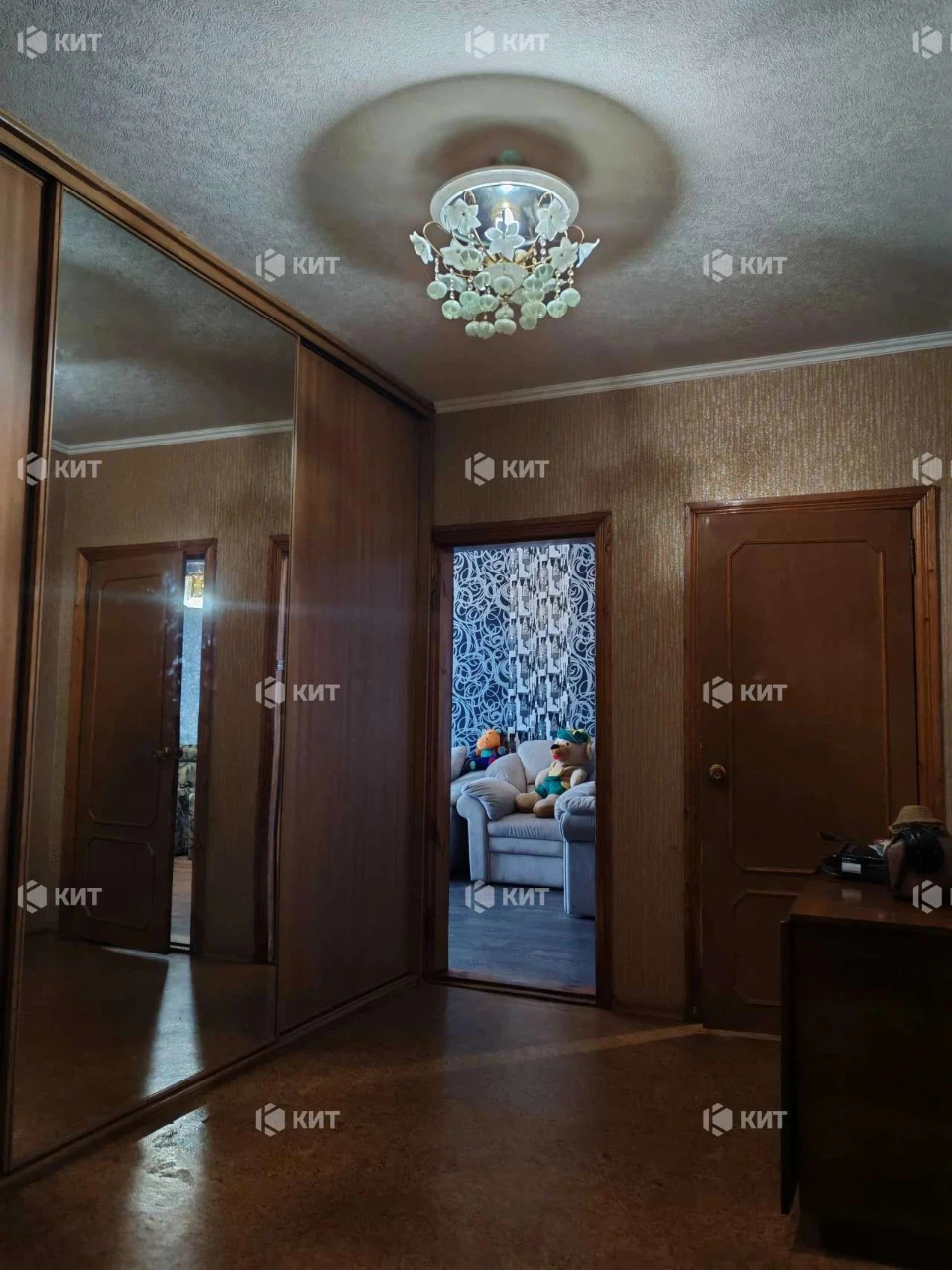 3к. 72м2 ХТЗ, Рогань, 92-й бригады (Грицевца) ул. 11А, RE-13