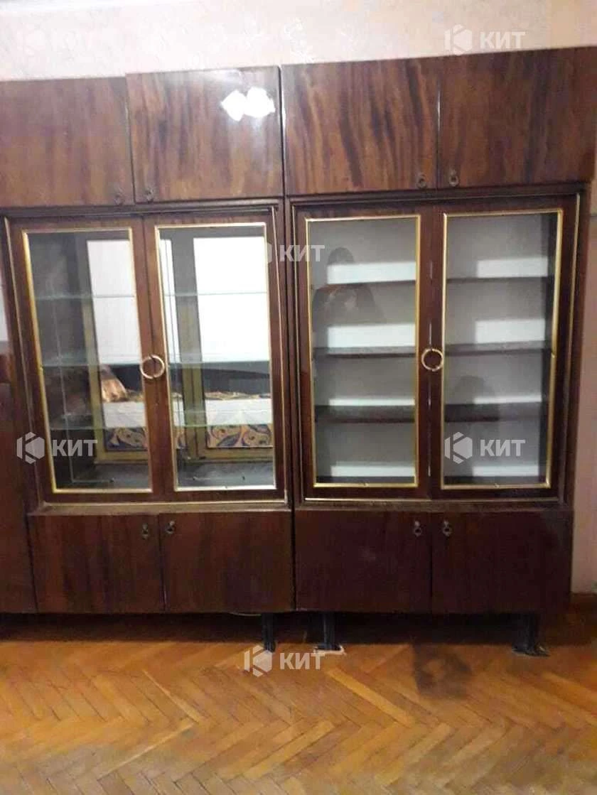 2к. 46м2 Павлово Поле, м. 23 Августа, Деревянко ул. 20, 1374