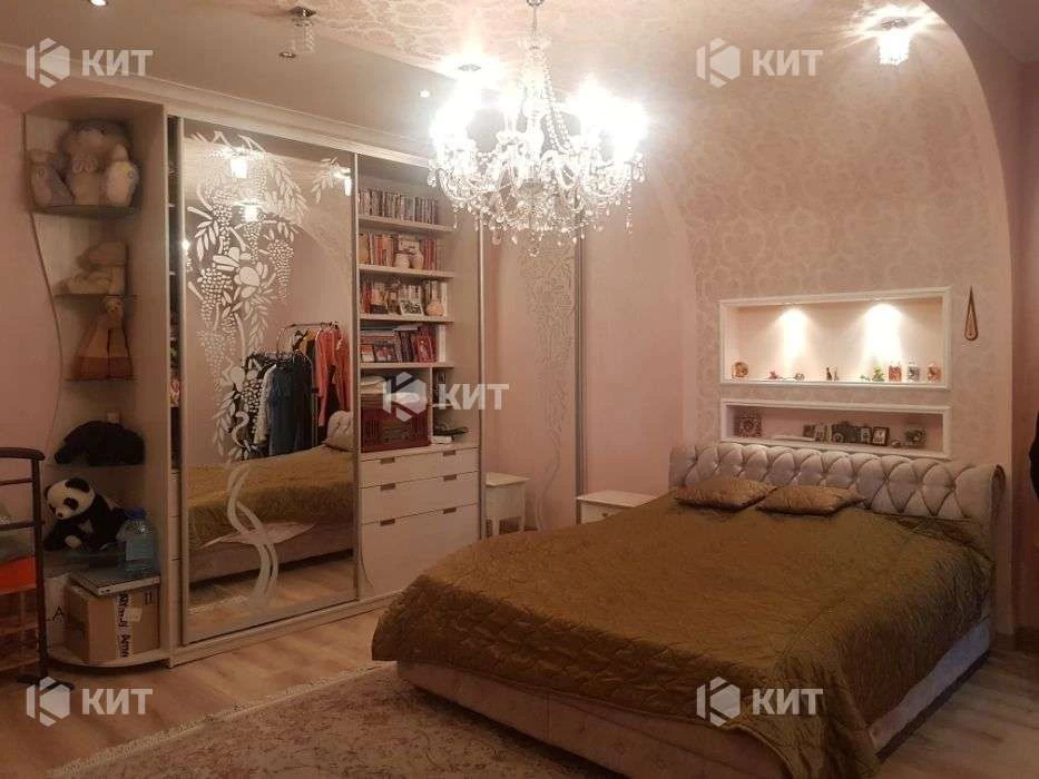 6-кім. 2х-рівн. м. Повстання (Восстания, Защитников Украины)