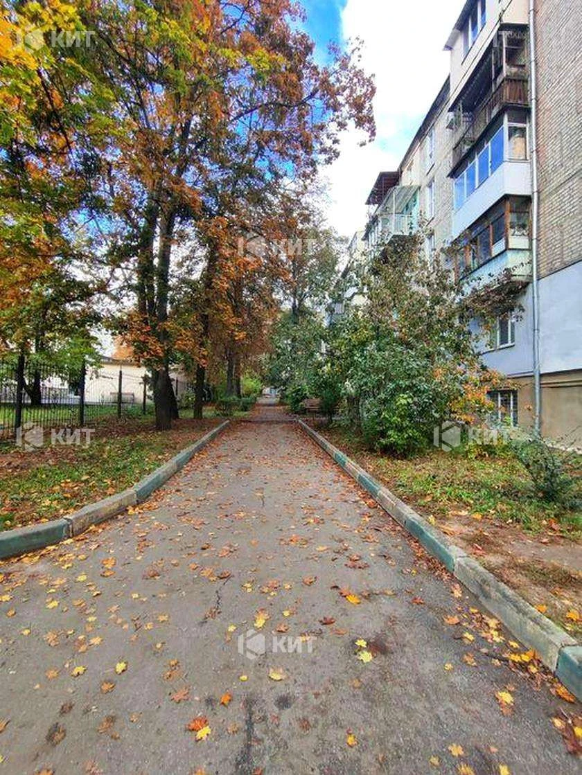 2к.42м2 Павлово Поле ( м.23 Августа, ул. Олександра Олеся) 1