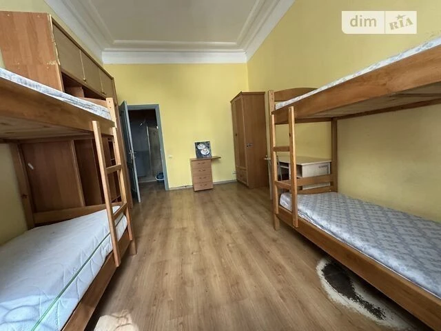 For sale 4-room apartment 108 sq. m. on Khreshchatyk St. 8 • ID 3468942