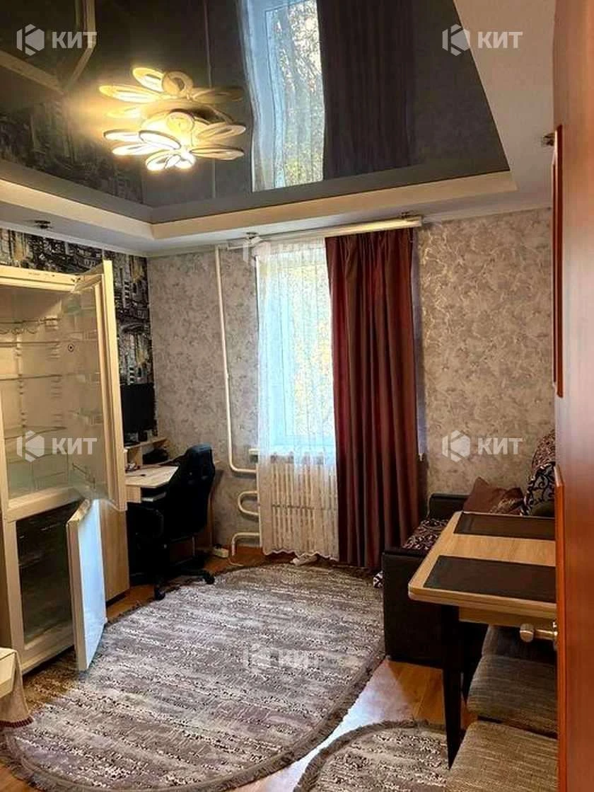 2к. 47м2 Старая Салтовка, Глобинская (Маршала Батицкого) ул.