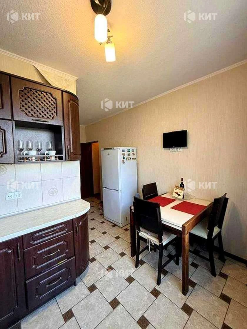 2к. 55м2 Салтовка, 625 мрн., Амосова (Корчагинцев) ул. 19, R