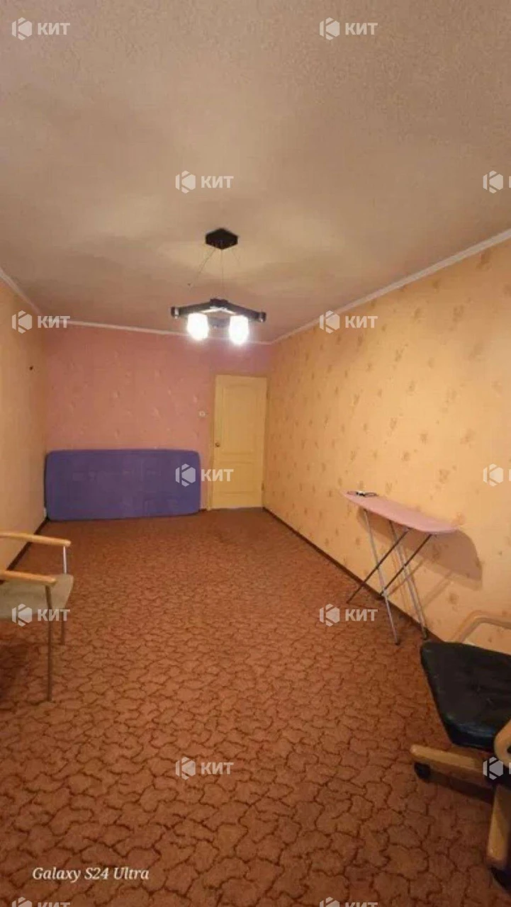 1к. 37м2 Одеська (Одесская, ост. Салют, ул. Монюшко 12А) 130