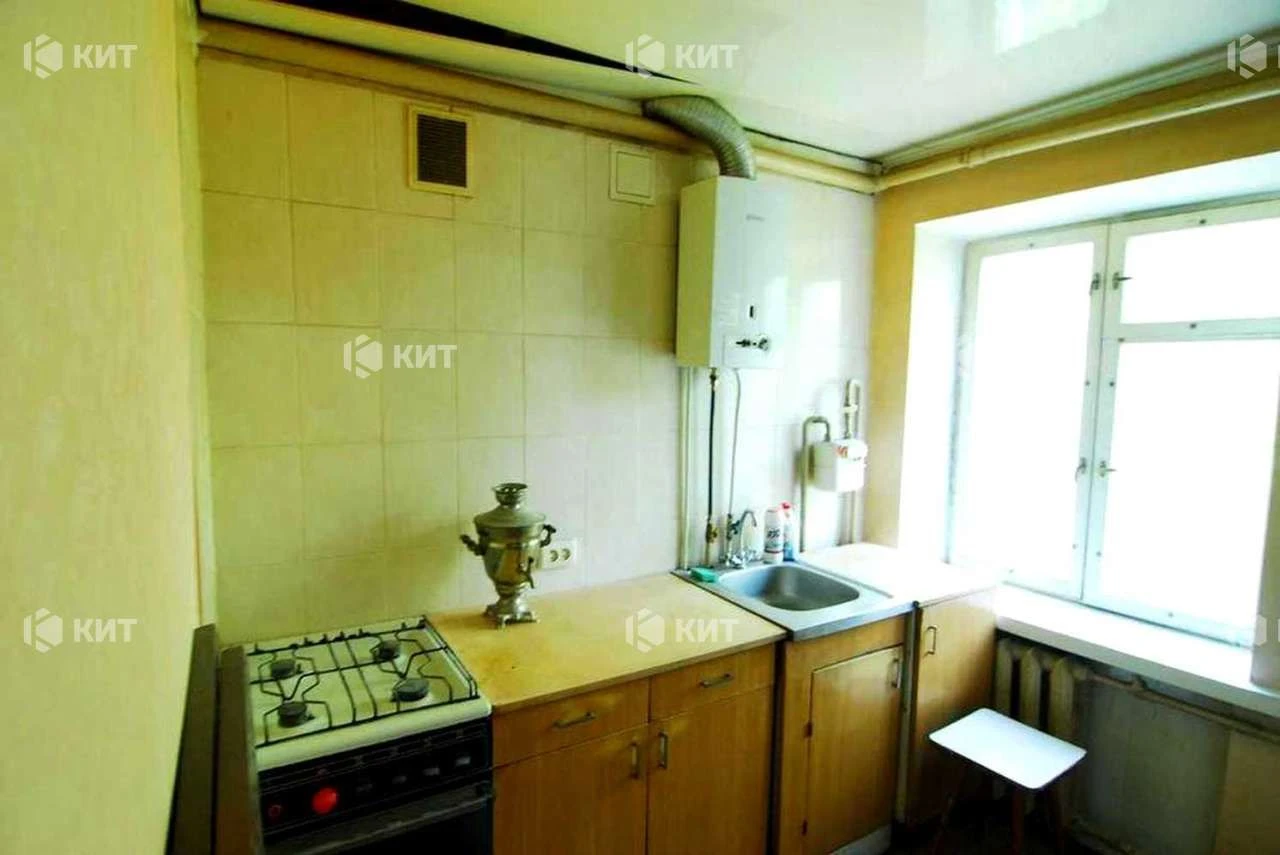 1к. 30м2 Павлово Поле, м. 23 Августа, Науки (Ленина) пр. 55,