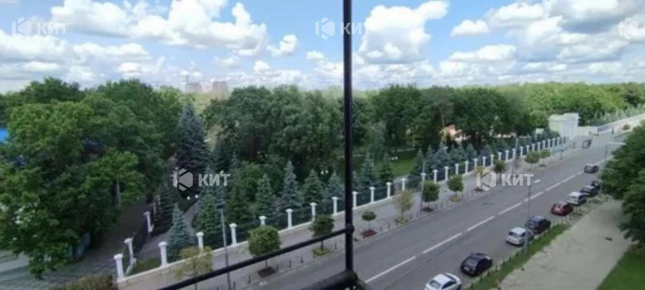 2к. 53,7м2 Центр, м. Университет, Сумская ул. 128А -  Продаж