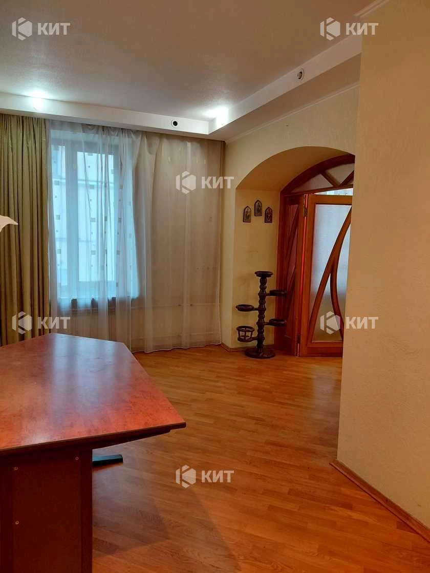 3к. 64м2 Центр, м. Архитектора Бекетова, Чернышевская ул. 1