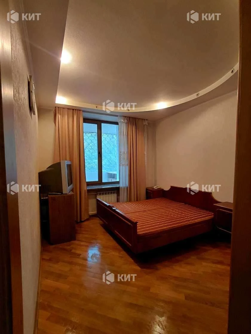 3к. 64м2 Центр, м. Архитектора Бекетова, Чернышевская ул. 1