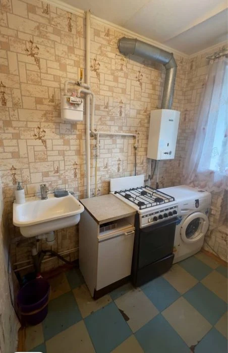 Продам 1-комнатную квартиру ул. Алана Шепарда, Титова, 2 э